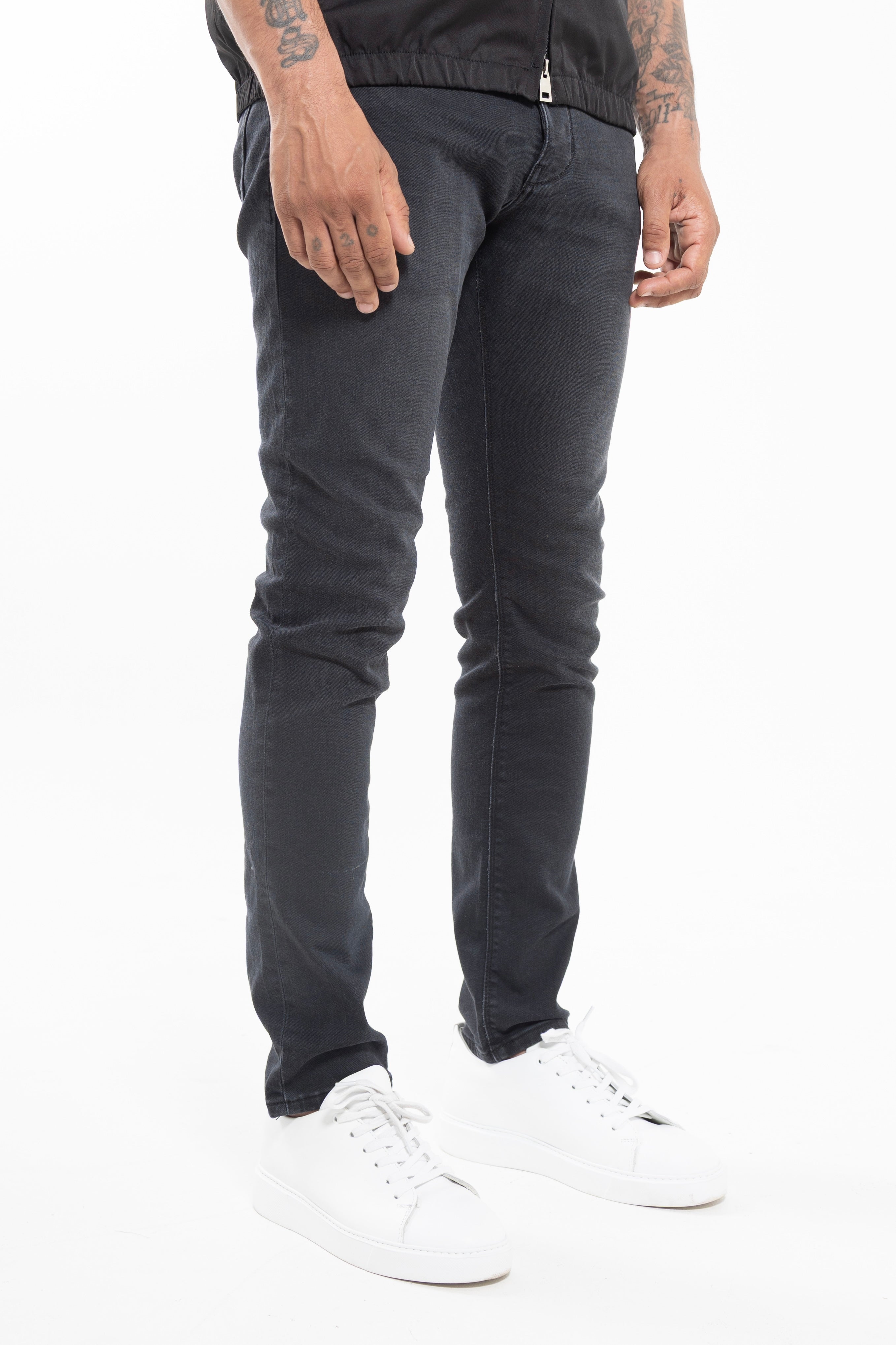 Slim Fit Crown Jeans Black