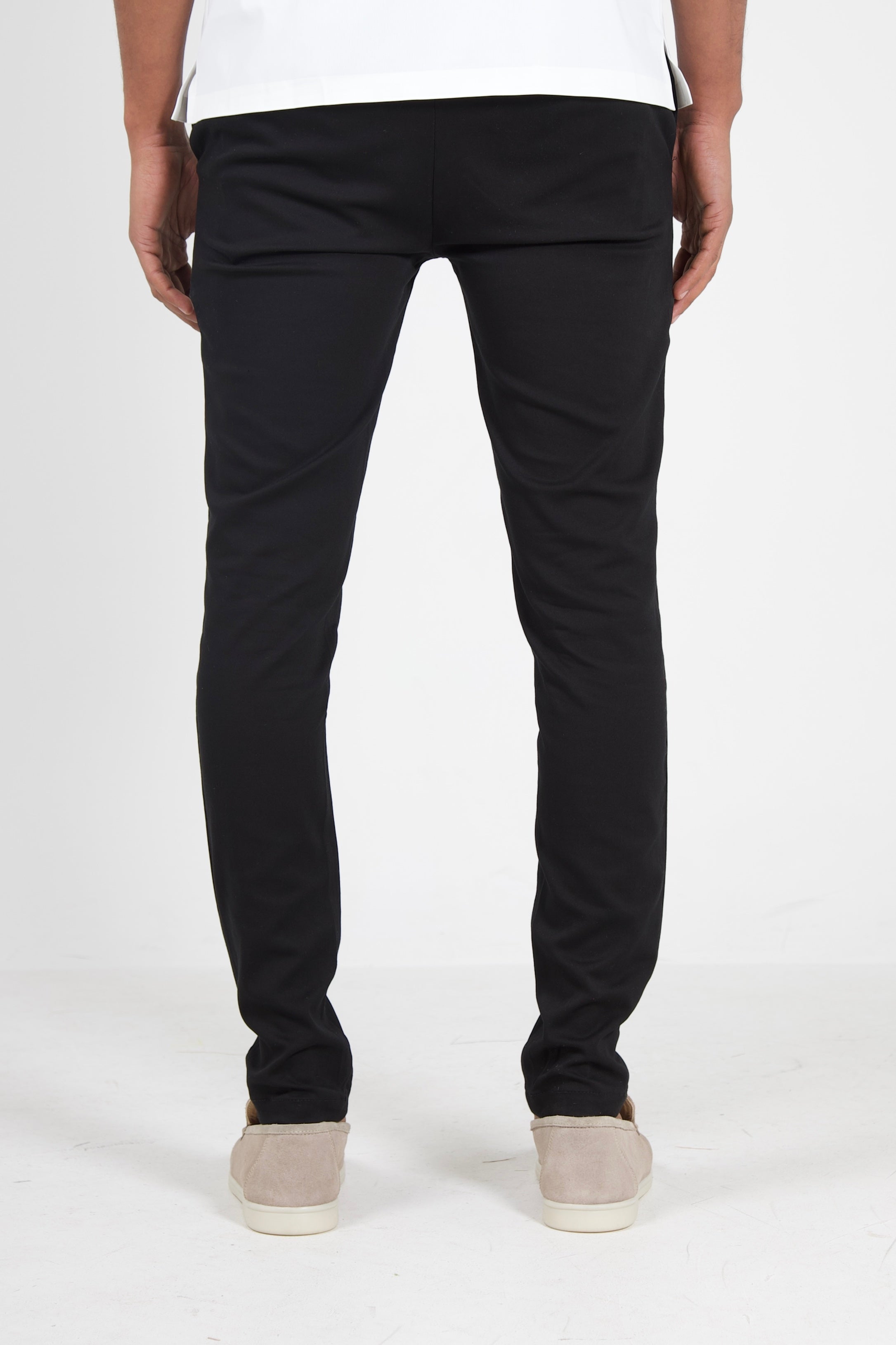 Spezzano Chino - Black